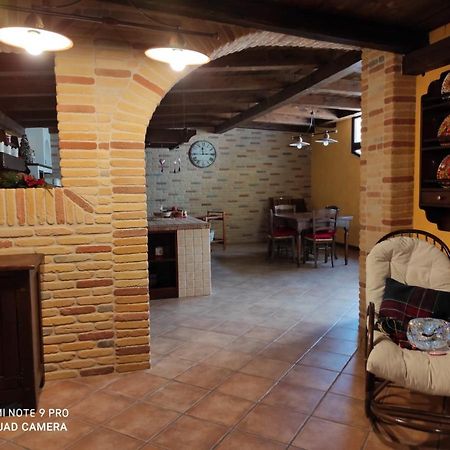 La Taverna Di Lulu Arnesano Exterior photo