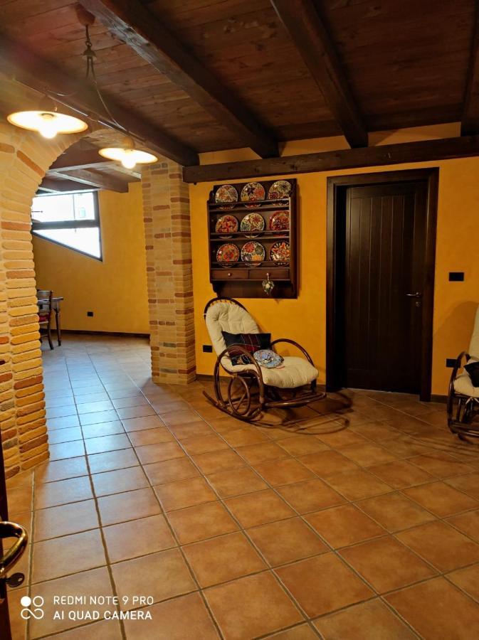 La Taverna Di Lulu Arnesano Exterior photo