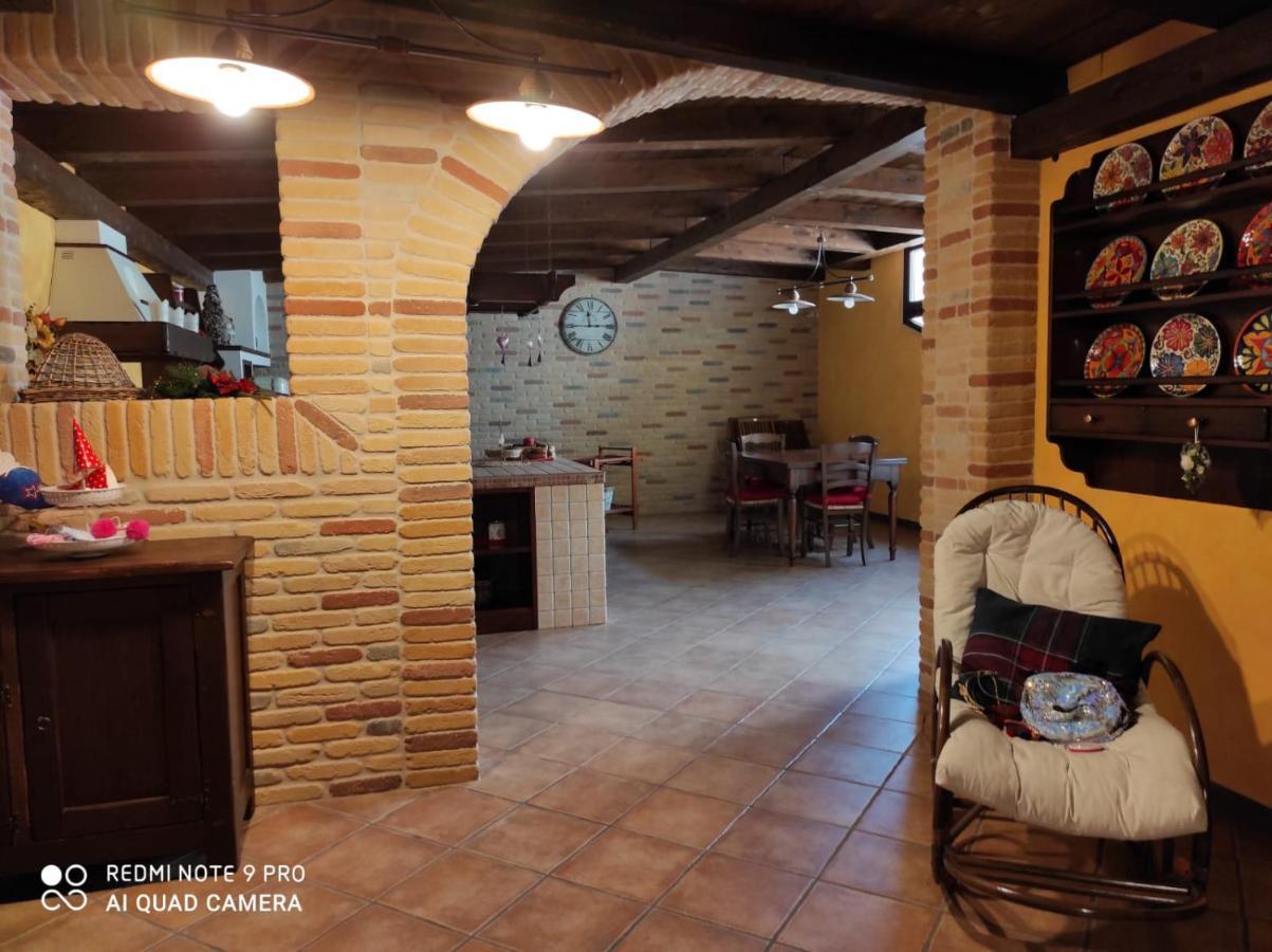 La Taverna Di Lulu Arnesano Exterior photo